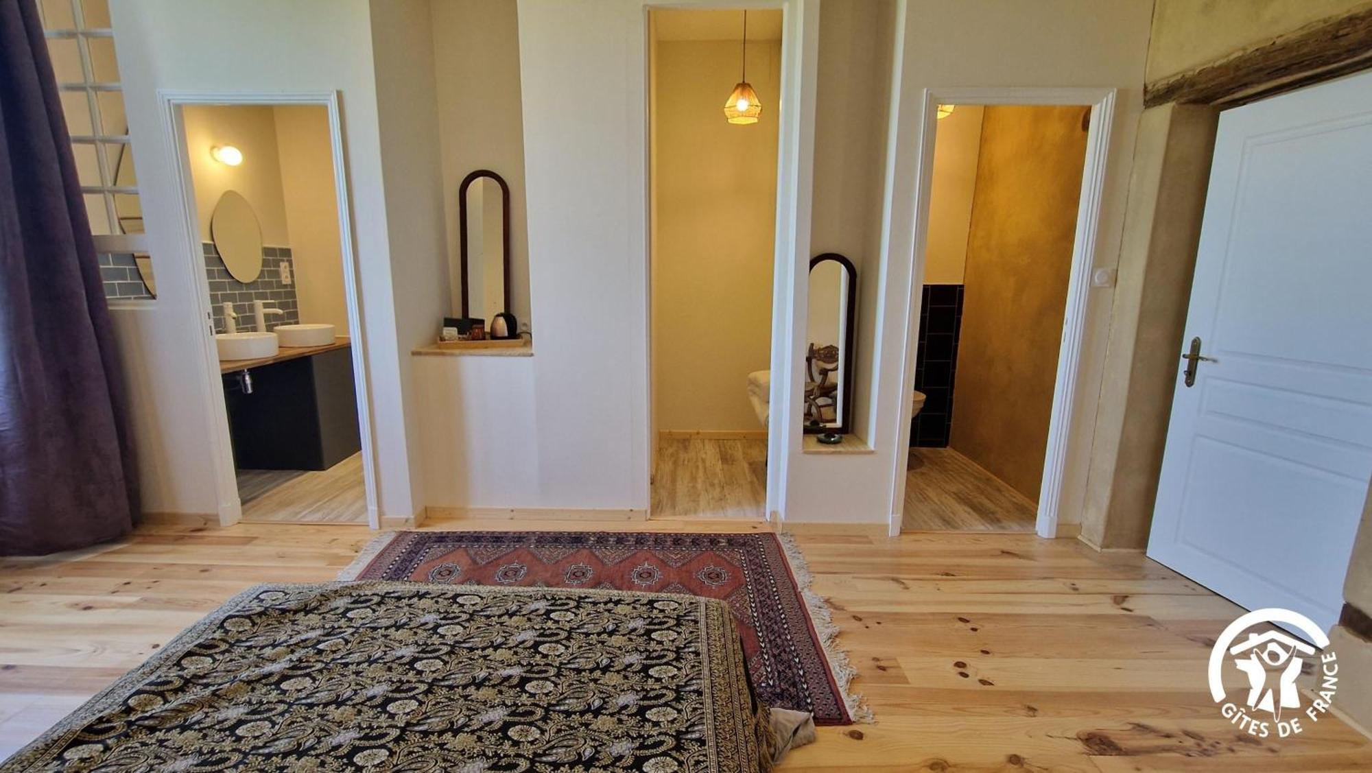 Aux Roses De Cedres Chambre Savane Salvagnac エクステリア 写真